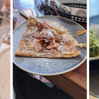 Benny's Bistro