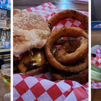 Chelseys Wings, Burgers, and Spirits Cañon City