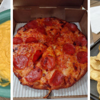 Dominic’s Pizza