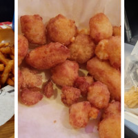 Duck's Sports Bar & Grill