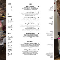 Hot Tuna Wok & Roll Bar