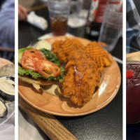 Lefty and Romos' Bar and Grill