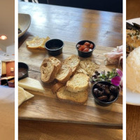 Metropolitan Kitchen & Lounge