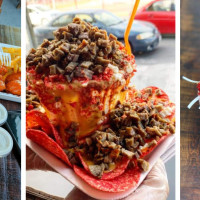 Monchos Boneless & Elotes.