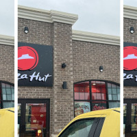 Pizza Hut Delhi ON