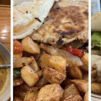 Roosters Bar & Grill