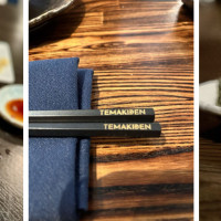 Temaki Den
