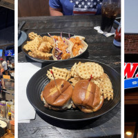 Walk-On's Sports Bistreaux Central, LA